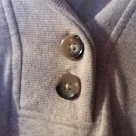 AUTH banana republic pull over - Picture 3 of 4